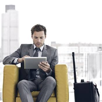 Embracing Enterprise Mobility man working with his laptop